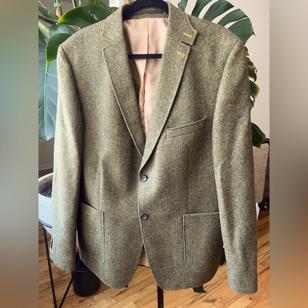 Abraham Moon Shetland Herringbone Olive Green Suit Jacket